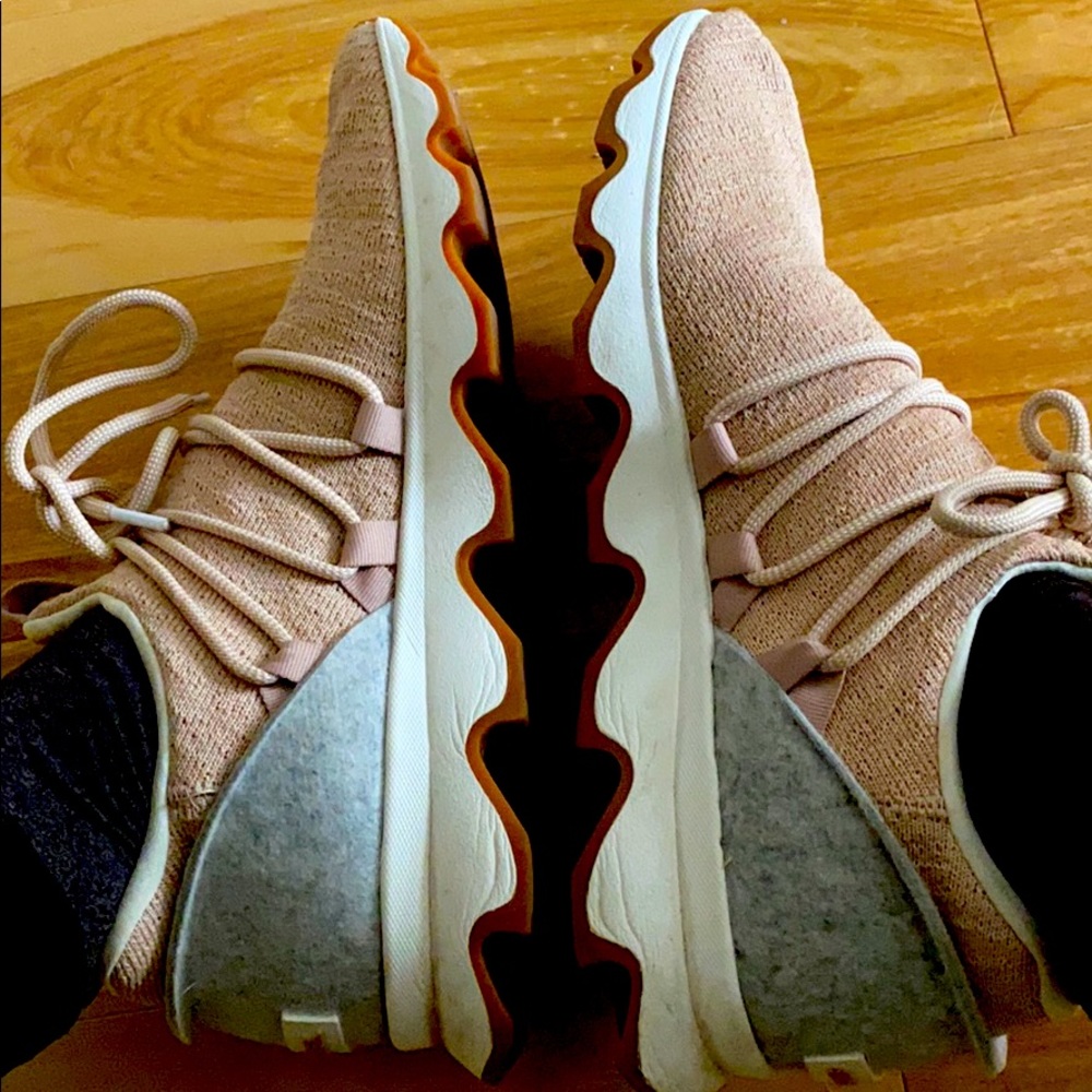 Sorel sneakers